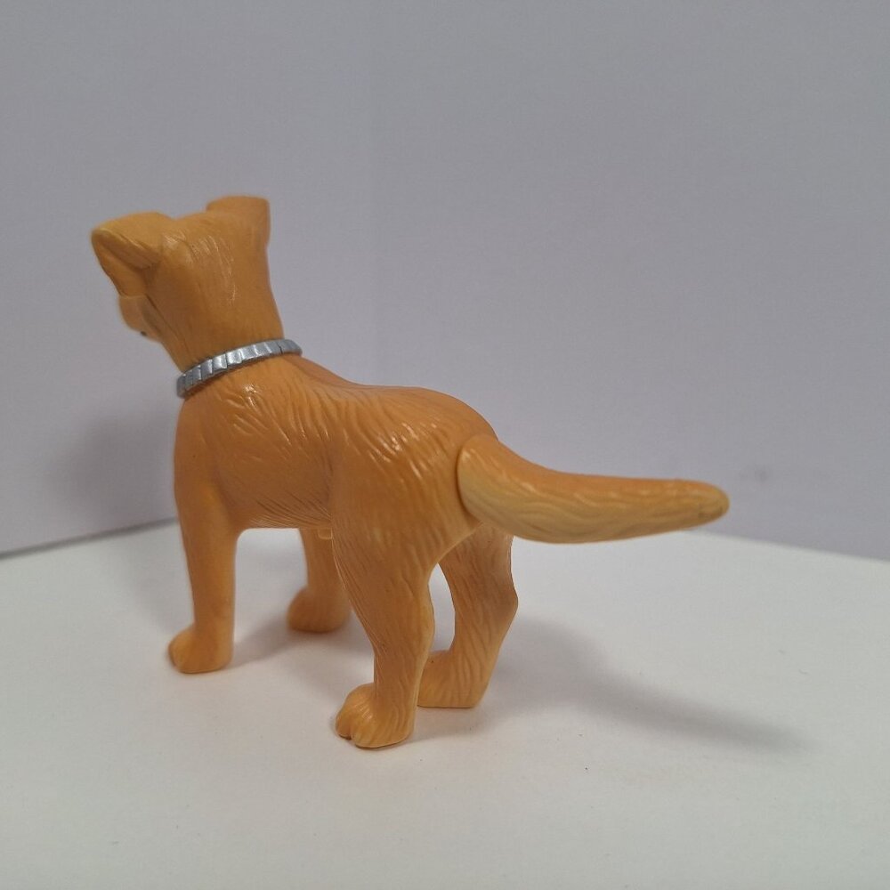 Kenzie Mystery Squad Dog Figure - Picture 4 of 9